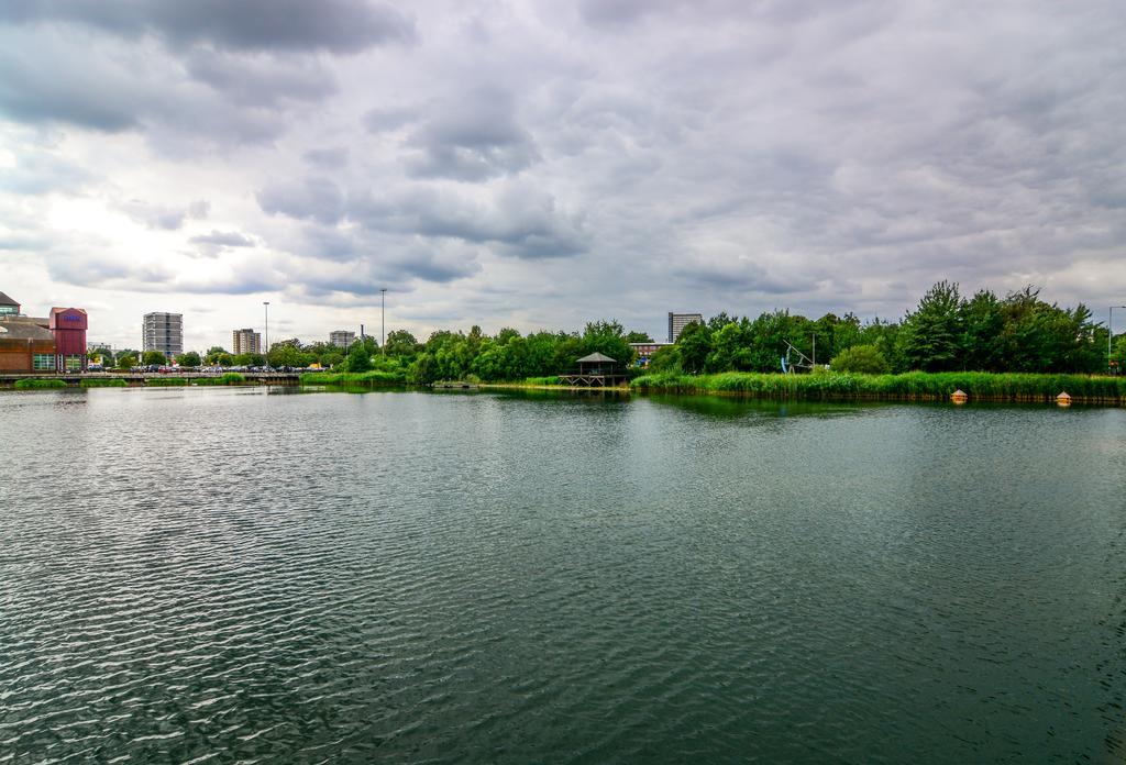 Pelican Wharf Apartments Londra Esterno foto